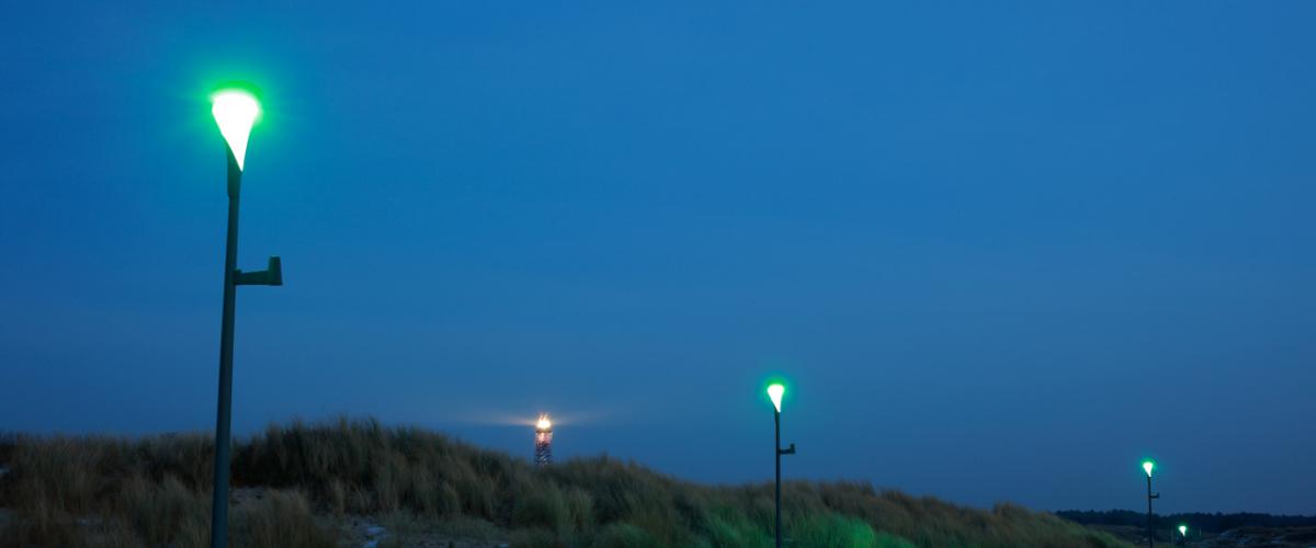 Groene LED-verlichting op Ameland | © www.domotica.nl